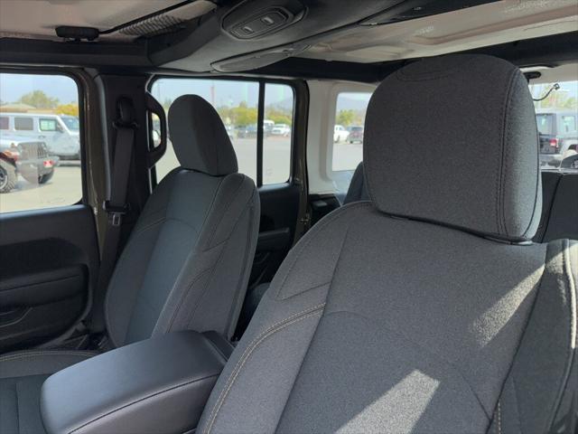 new 2025 Jeep Wrangler car, priced at $43,750