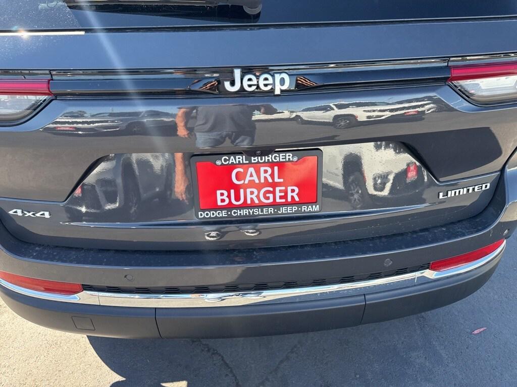 new 2025 Jeep Grand Cherokee car, priced at $47,495