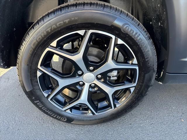 used 2024 Jeep Compass car, priced at $26,990