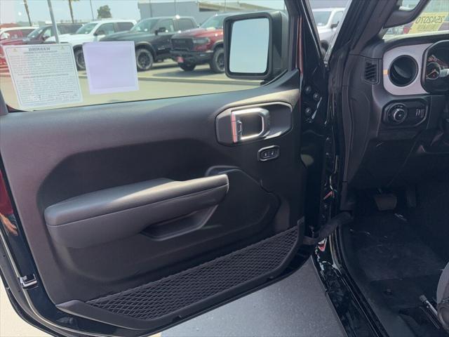 new 2025 Jeep Wrangler car, priced at $41,750