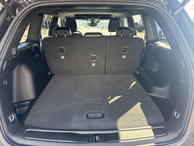 used 2024 Jeep Grand Cherokee car, priced at $39,990