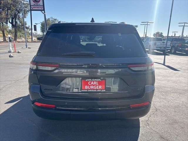 used 2024 Jeep Grand Cherokee car, priced at $39,990