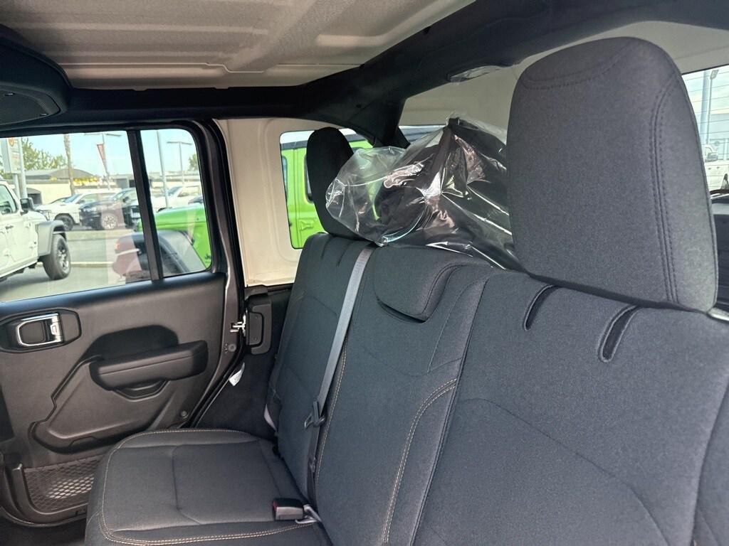 new 2025 Jeep Wrangler car, priced at $45,750