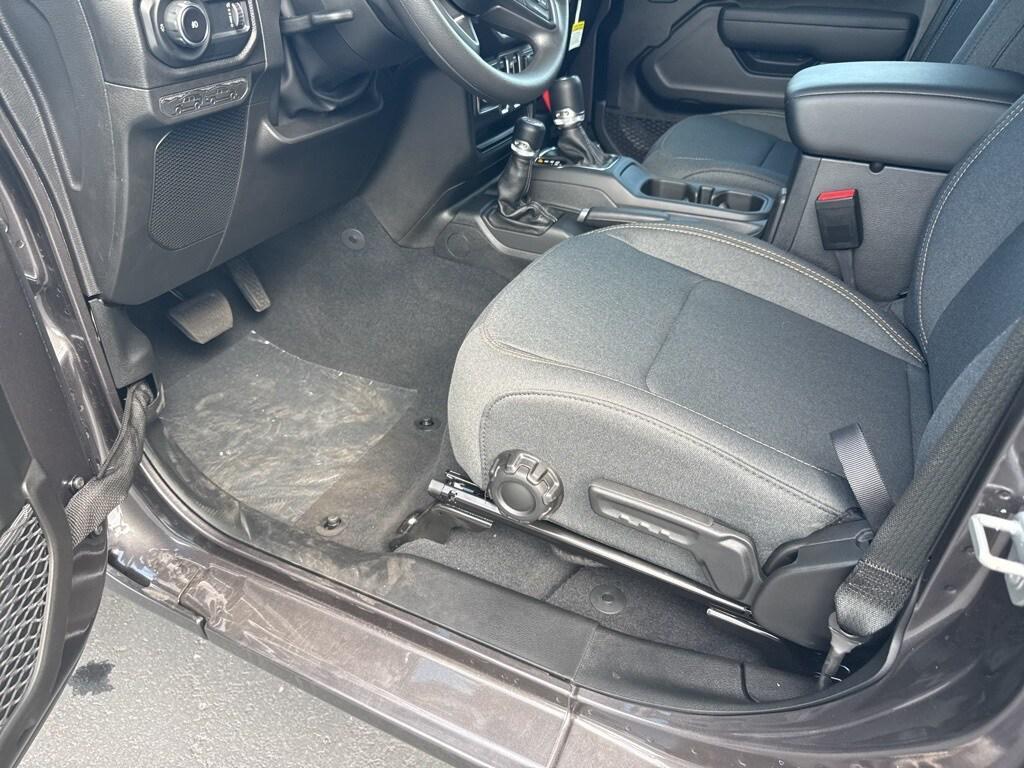 new 2025 Jeep Wrangler car, priced at $45,750