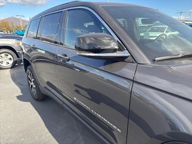 new 2025 Jeep Grand Cherokee L car, priced at $49,295