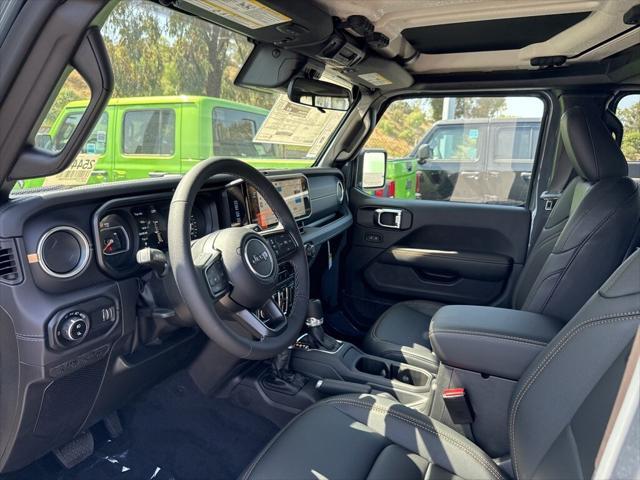 new 2025 Jeep Gladiator car, priced at $50,065