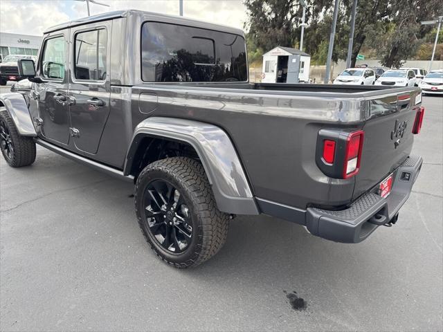 new 2025 Jeep Gladiator car, priced at $45,235