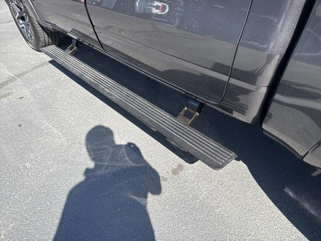 new 2025 Ram 1500 car, priced at $69,895