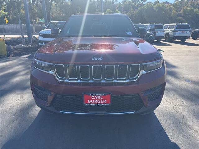 new 2025 Jeep Grand Cherokee car, priced at $37,175