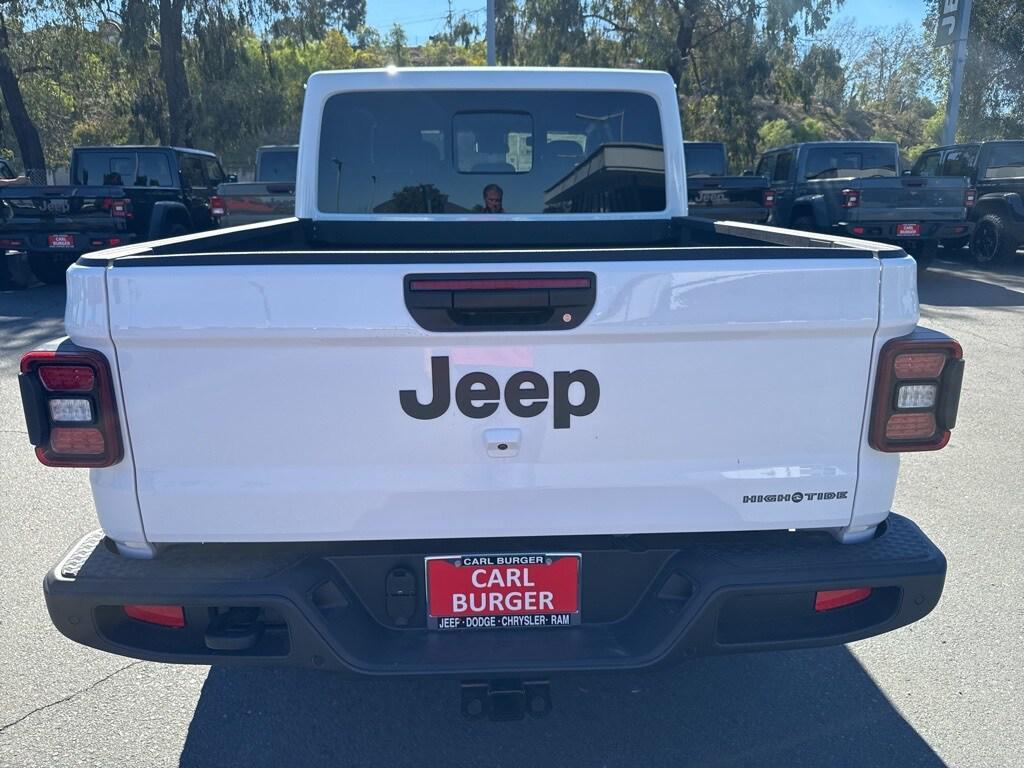 new 2025 Jeep Gladiator car, priced at $48,100