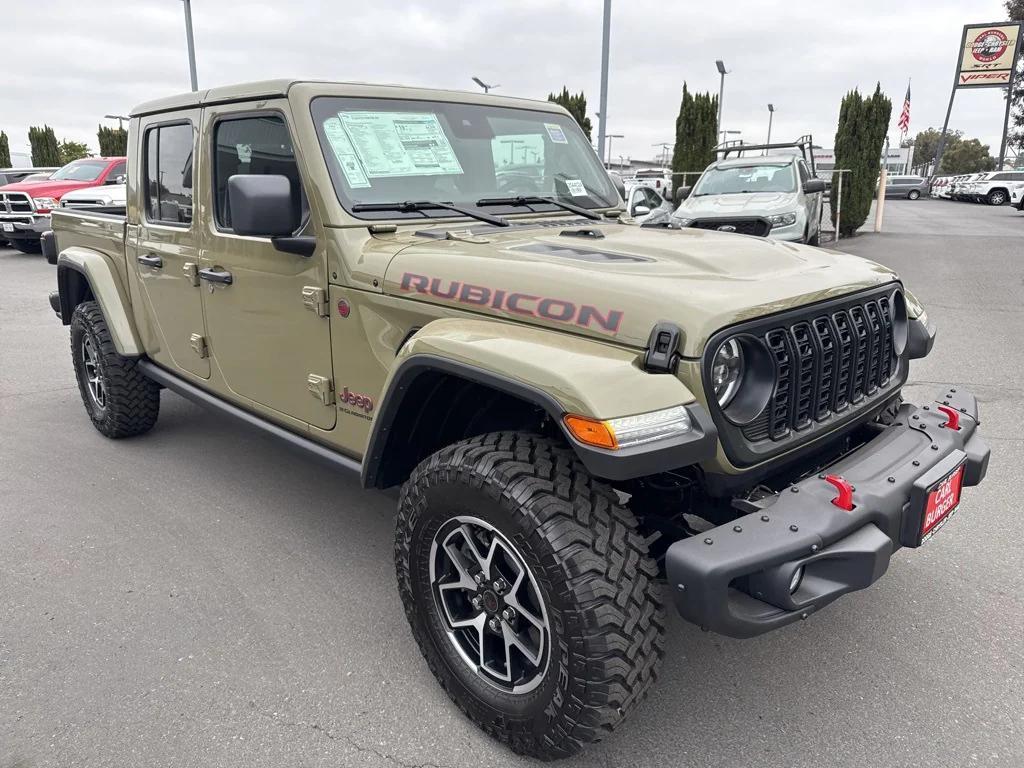 new 2025 Jeep Gladiator car, priced at $60,635