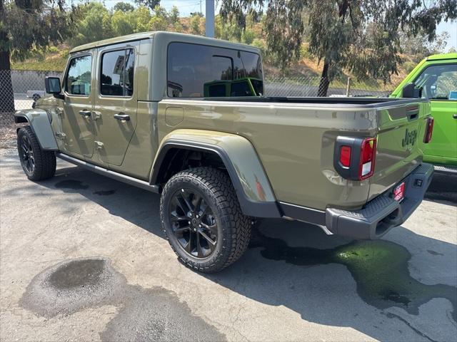 new 2025 Jeep Gladiator car, priced at $46,035