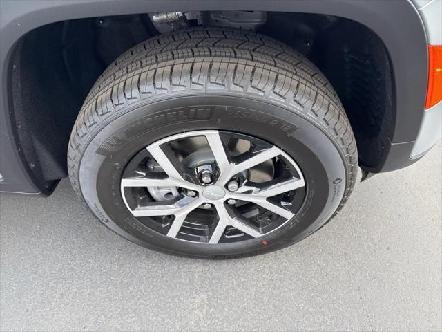 new 2025 Jeep Grand Cherokee L car, priced at $49,295