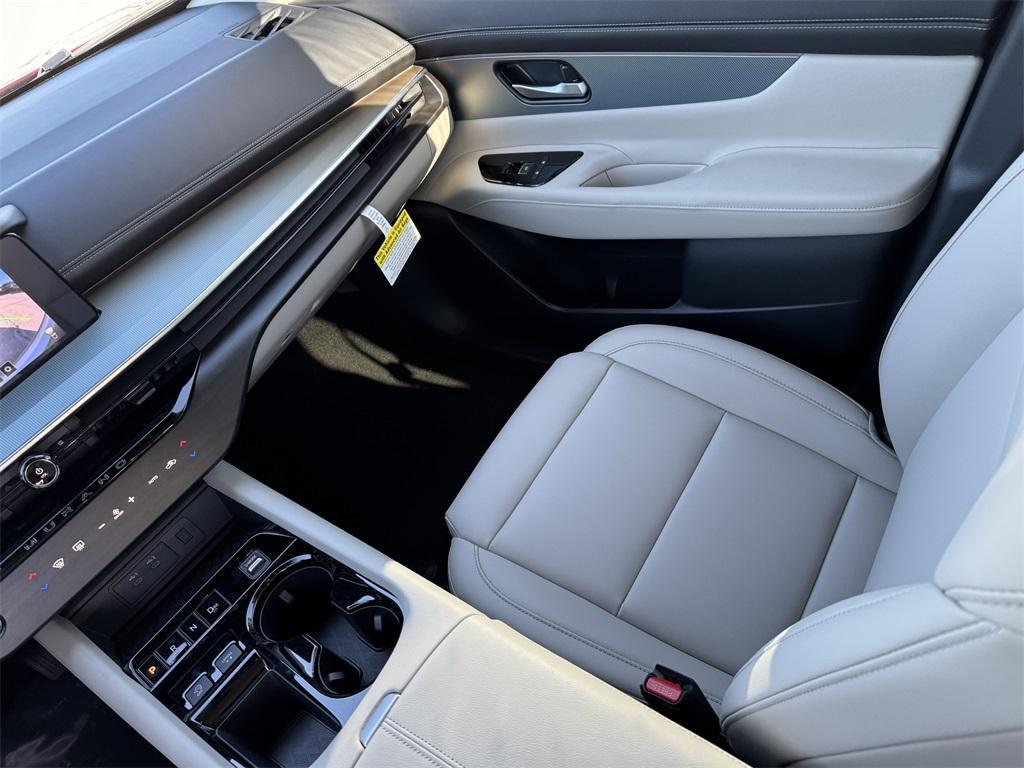 new 2025 Nissan Murano car, priced at $44,640