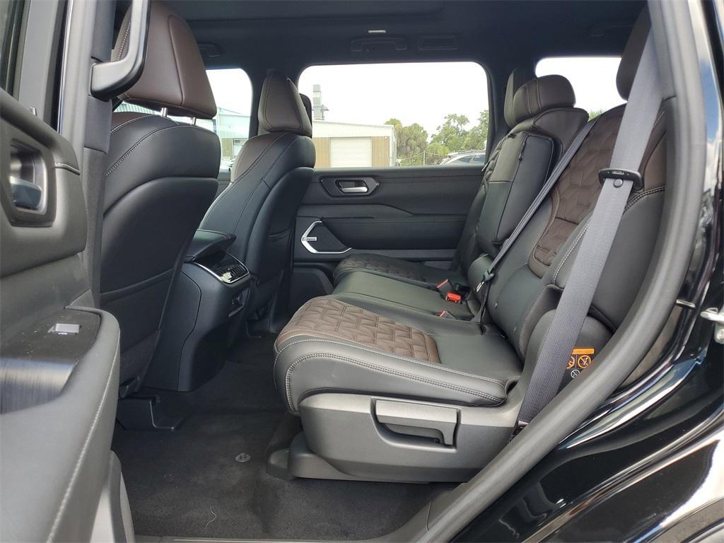 new 2025 Nissan Armada car, priced at $76,093