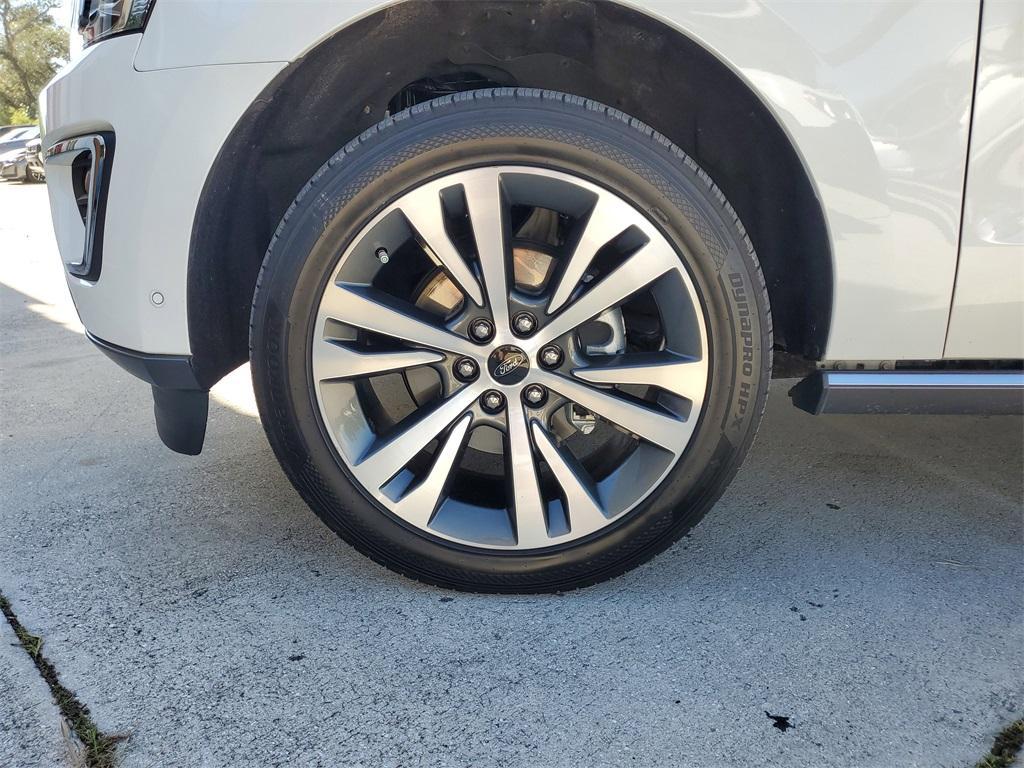 used 2021 Ford Expedition car, priced at $29,991