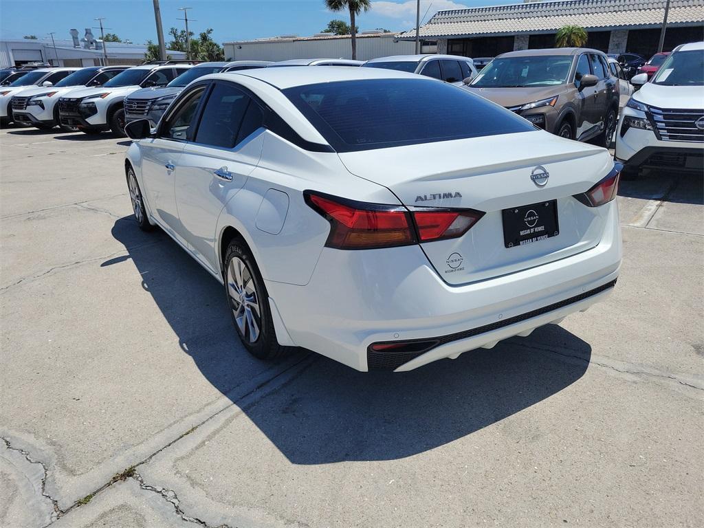 used 2023 Nissan Altima car, priced at $18,991