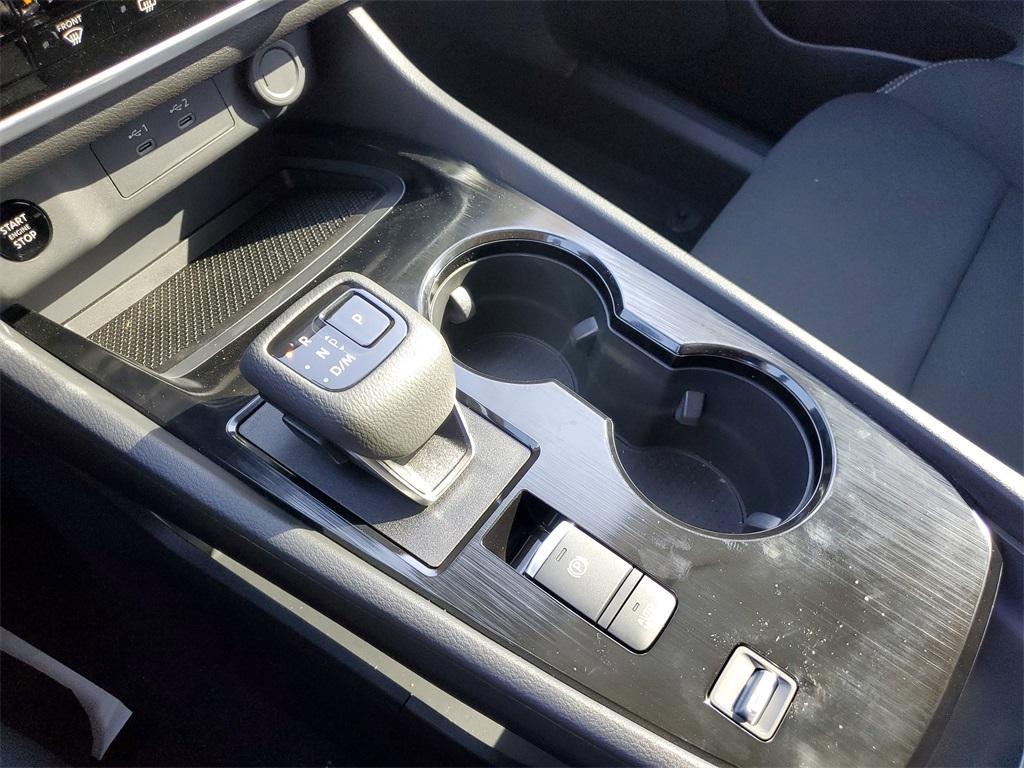 new 2025 Nissan Rogue car