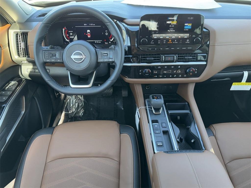 new 2025 Nissan Pathfinder car, priced at $46,500