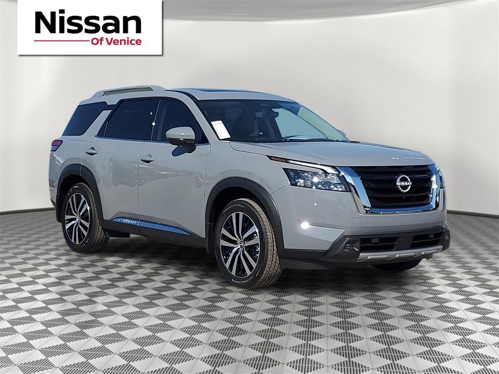 new 2025 Nissan Pathfinder car, priced at $42,652