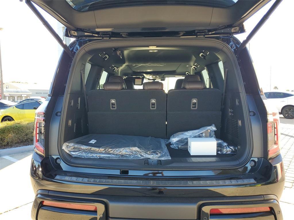 new 2026 Nissan Armada car, priced at $76,300