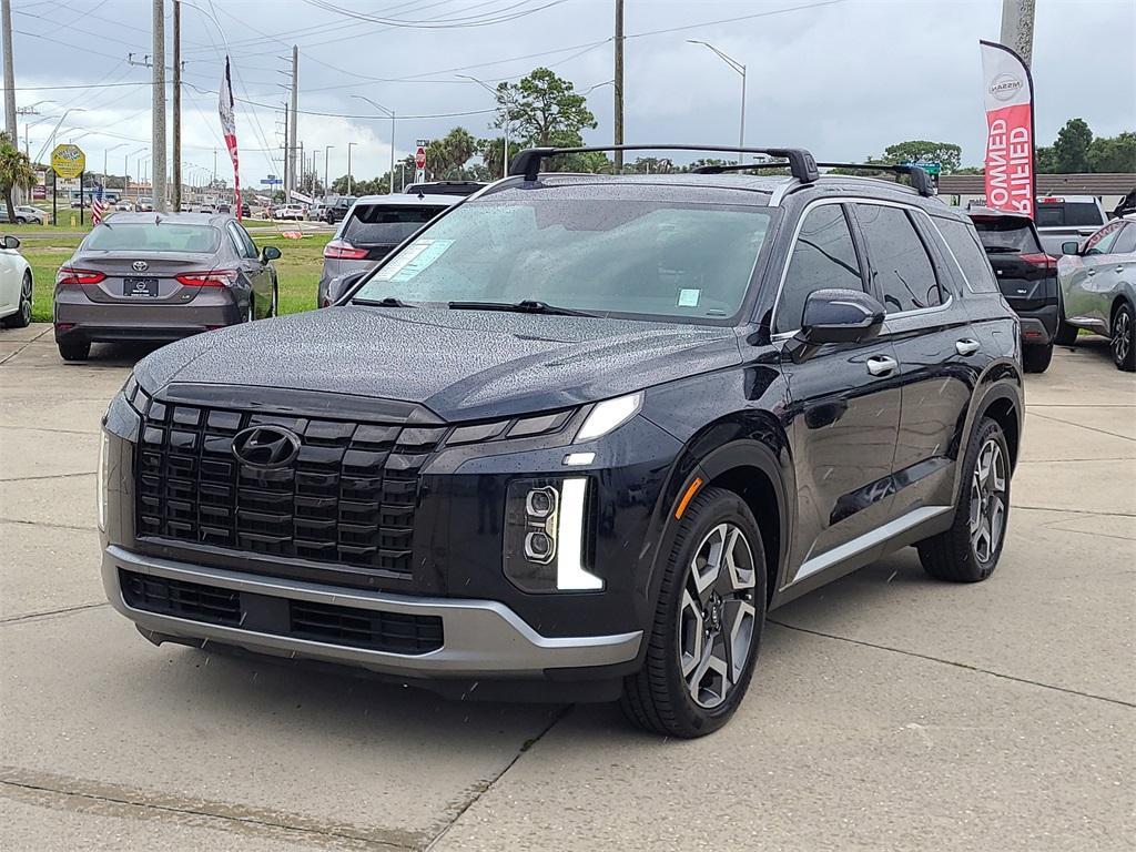 used 2024 Hyundai Palisade car, priced at $34,991