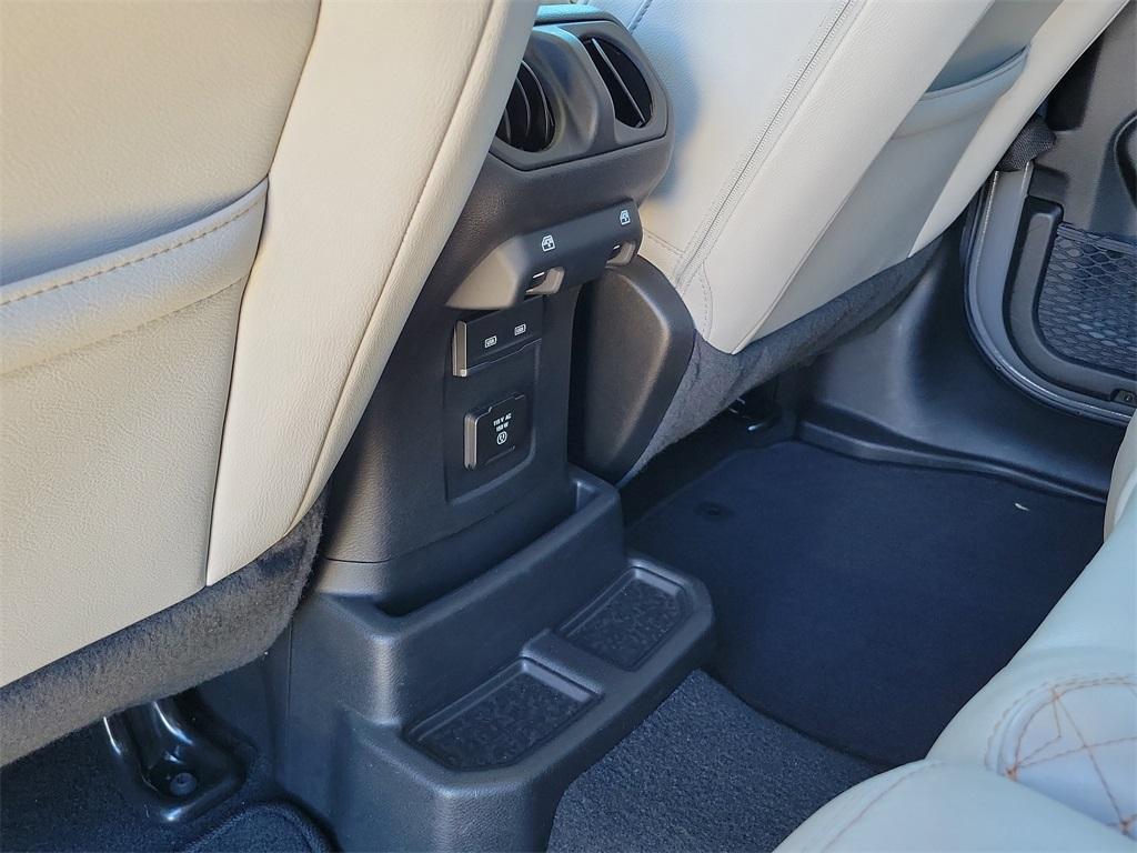 used 2021 Jeep Wrangler Unlimited car, priced at $35,991