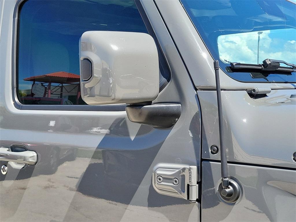 used 2021 Jeep Wrangler Unlimited car, priced at $35,991