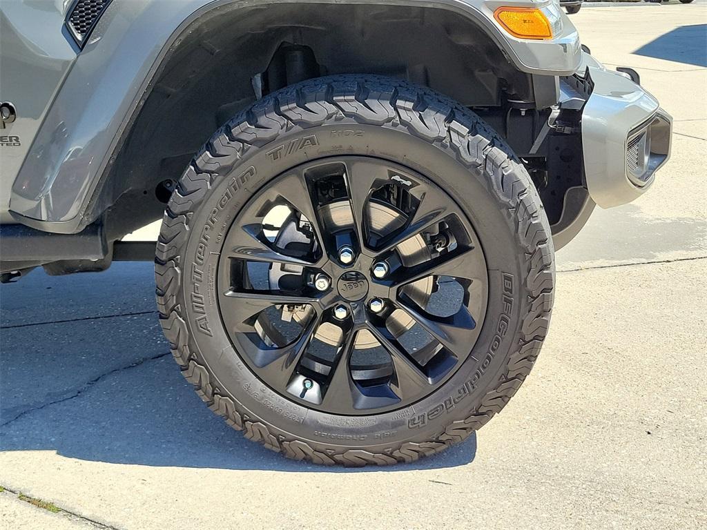 used 2021 Jeep Wrangler Unlimited car, priced at $35,991