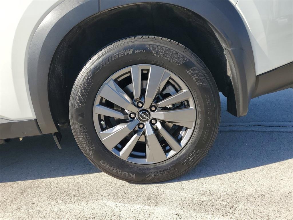 used 2024 Nissan Pathfinder car, priced at $28,991