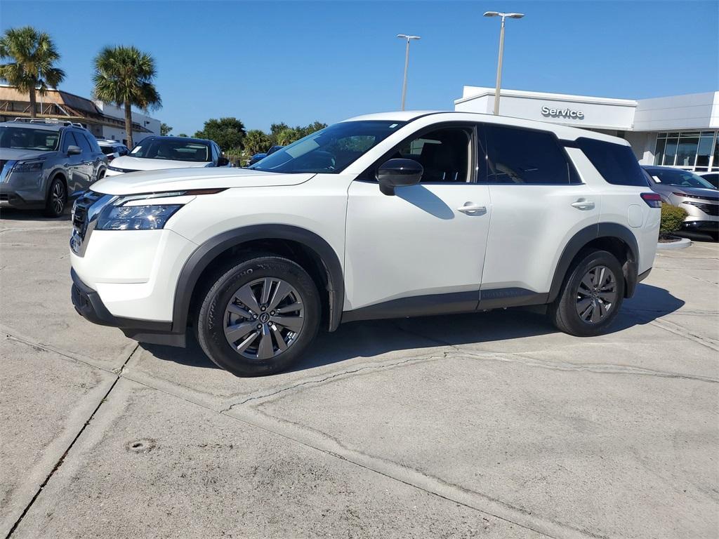 used 2024 Nissan Pathfinder car, priced at $28,991