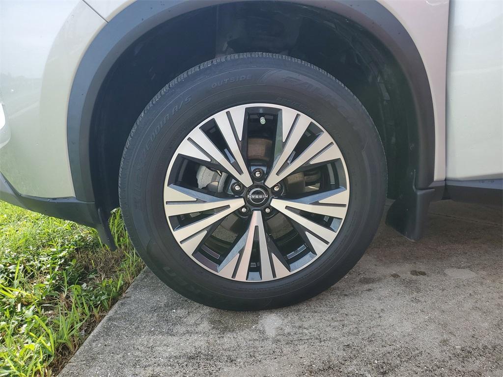 used 2023 Nissan Rogue car, priced at $22,991