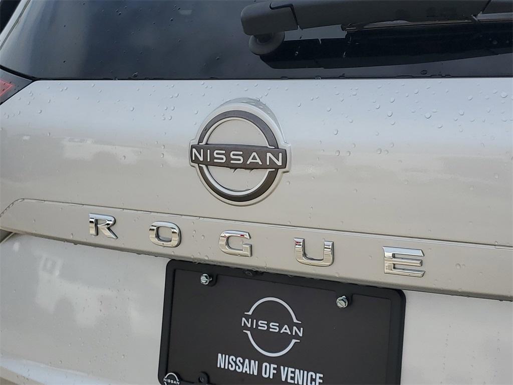 used 2023 Nissan Rogue car, priced at $22,991
