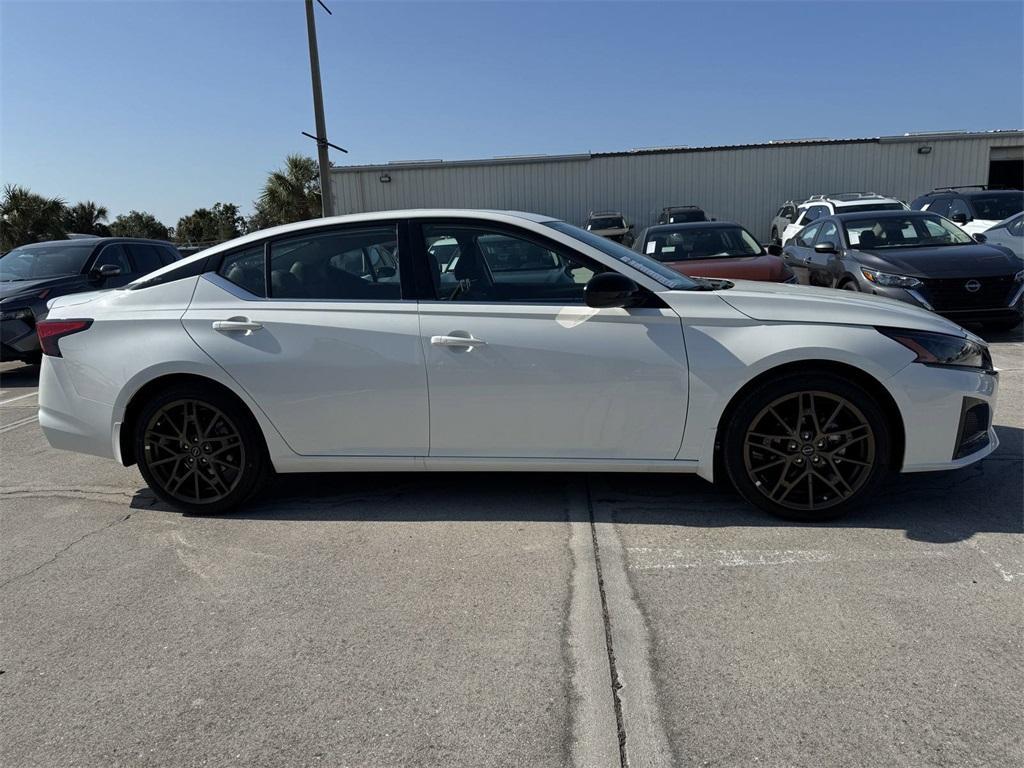 new 2025 Nissan Altima car, priced at $31,000