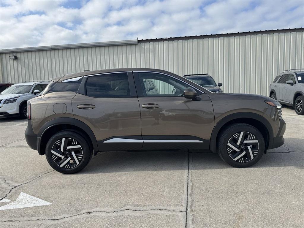 new 2025 Nissan Kicks car, priced at $22,500