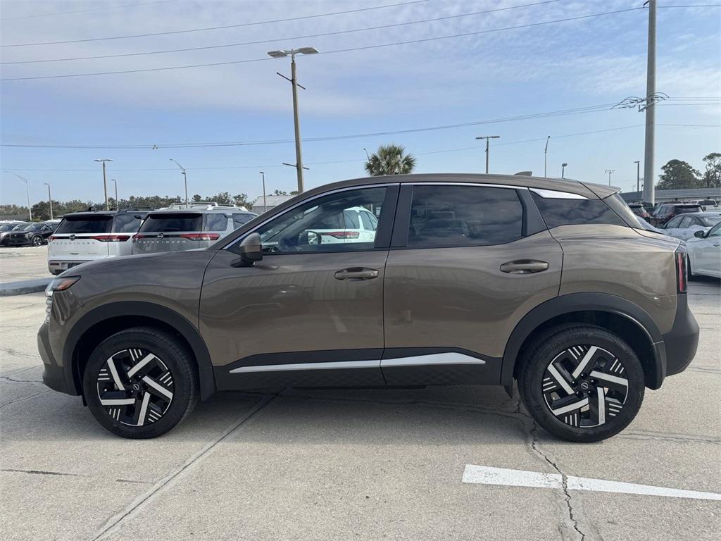 new 2025 Nissan Kicks car, priced at $22,500