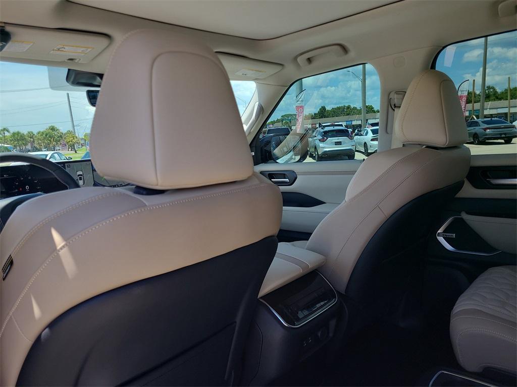 new 2025 Nissan Armada car, priced at $86,010