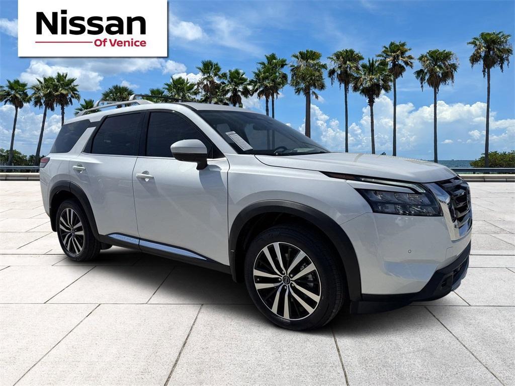 new 2025 Nissan Pathfinder car, priced at $47,865