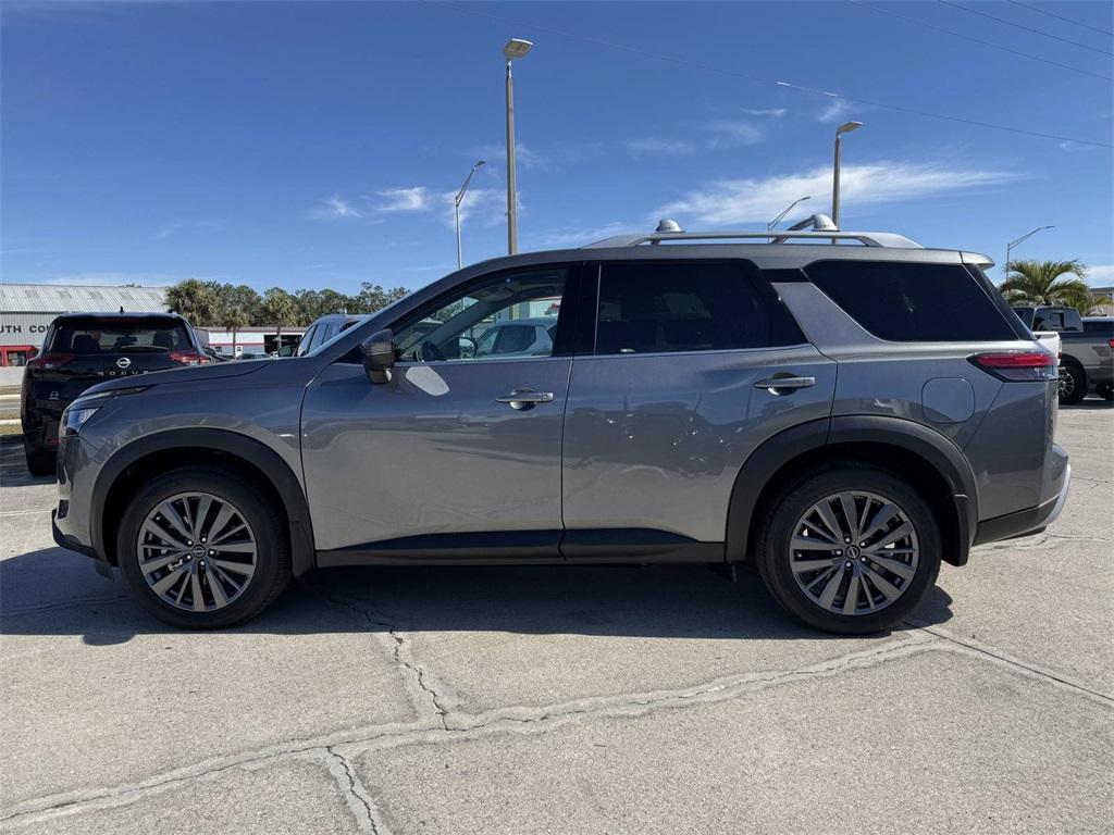 new 2025 Nissan Pathfinder car, priced at $43,000