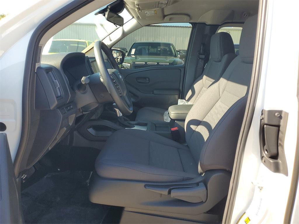 new 2026 Nissan Frontier car