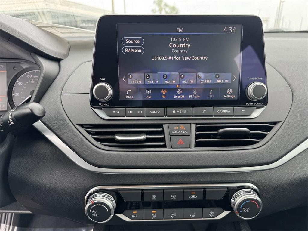 new 2025 Nissan Altima car, priced at $24,801