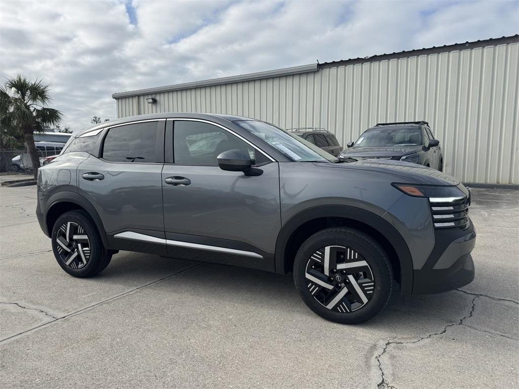 new 2025 Nissan Kicks car, priced at $24,750