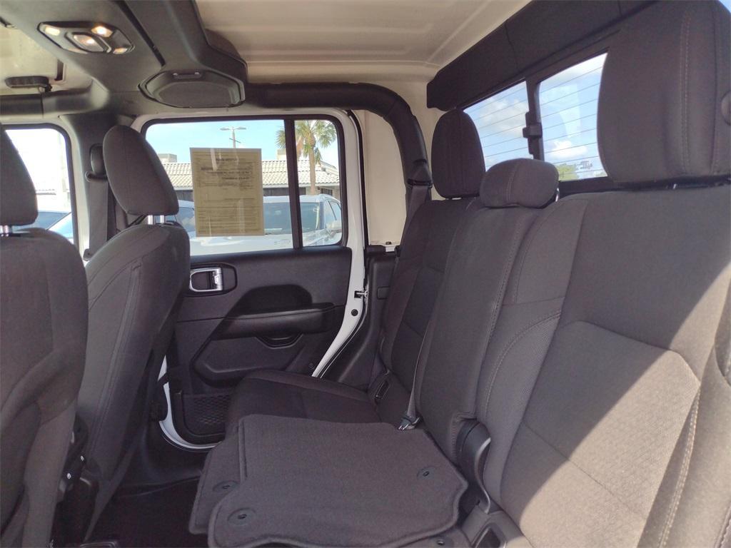 used 2023 Jeep Gladiator car, priced at $31,570