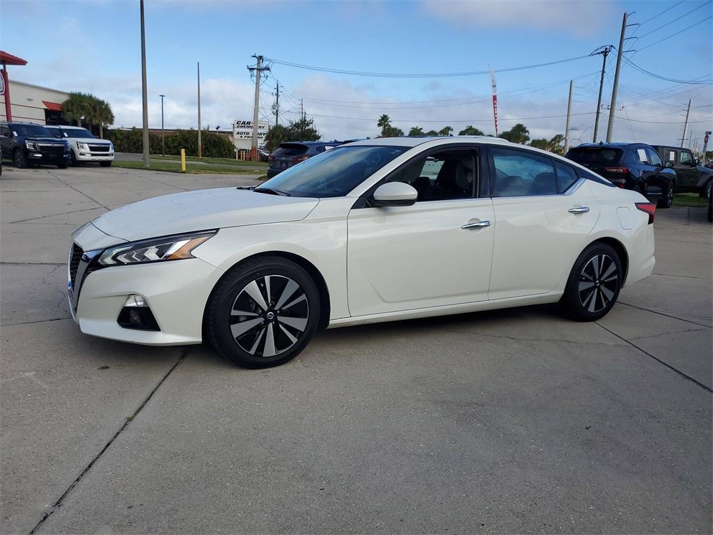 used 2020 Nissan Altima car, priced at $17,491