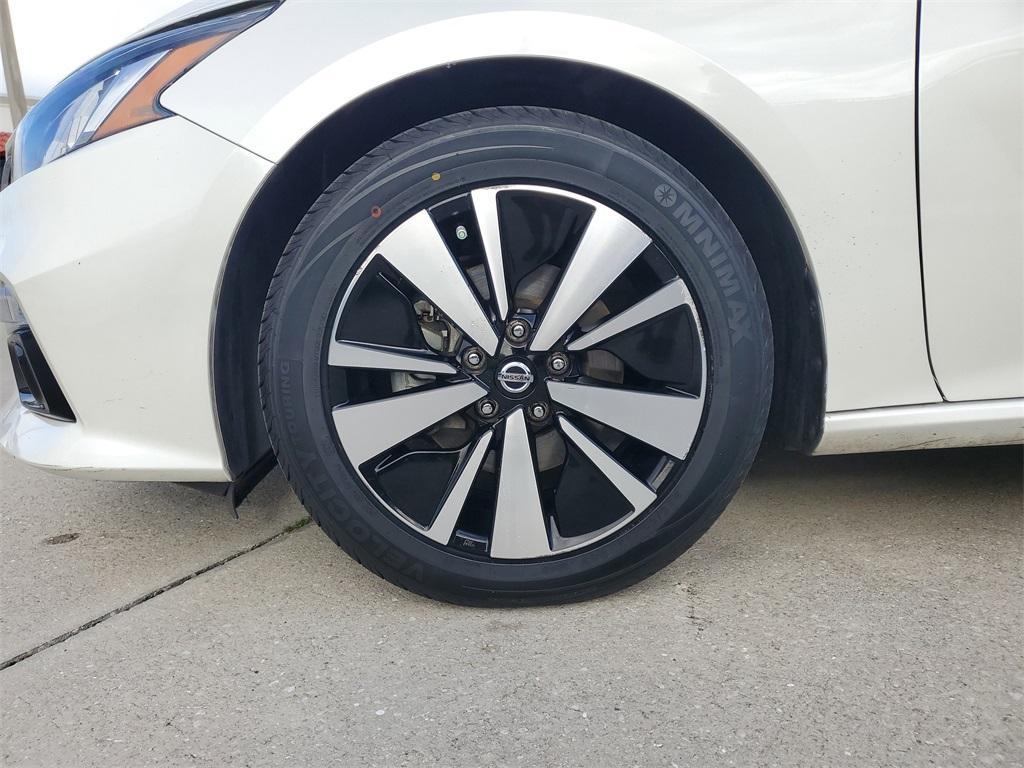 used 2020 Nissan Altima car, priced at $17,491