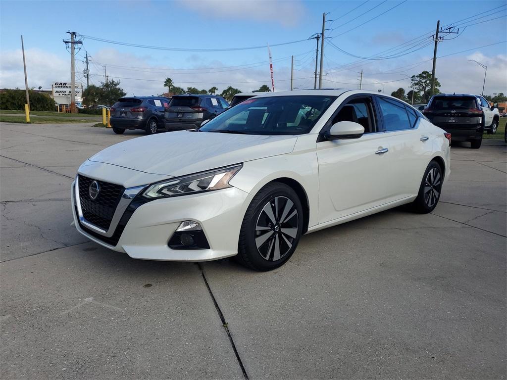 used 2020 Nissan Altima car, priced at $17,491