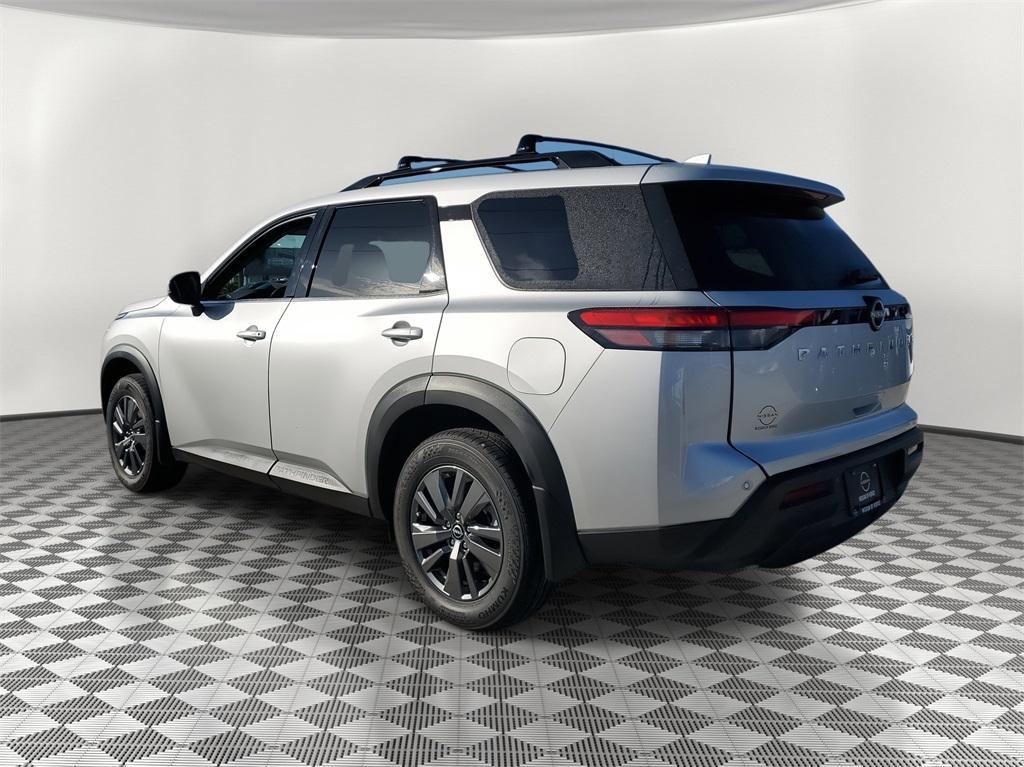 new 2025 Nissan Pathfinder car, priced at $31,898