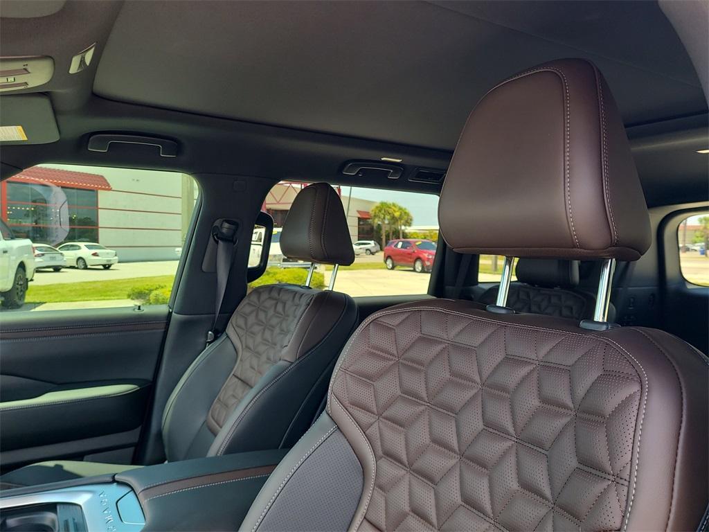 new 2025 Nissan Armada car, priced at $74,469