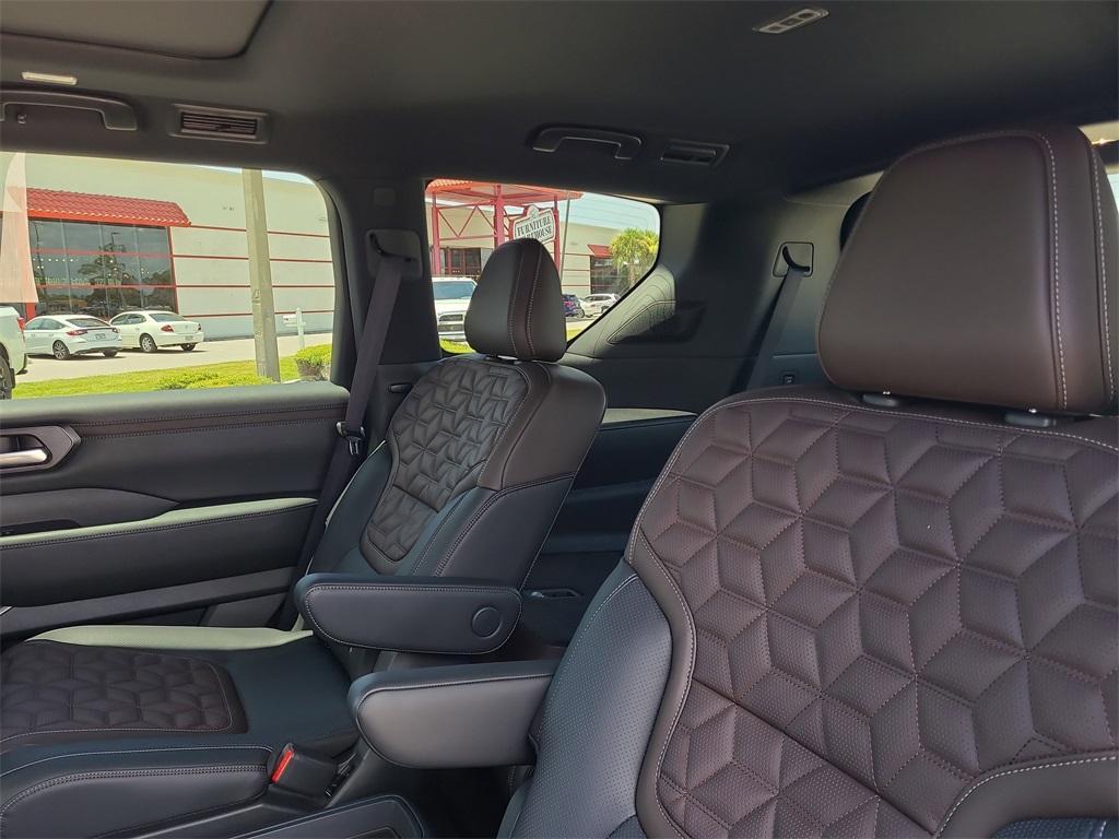 new 2025 Nissan Armada car, priced at $74,469