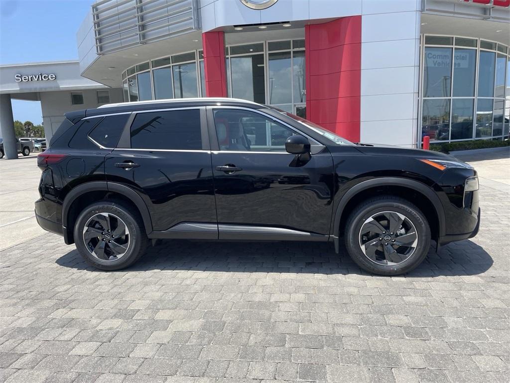 new 2024 Nissan Rogue car, priced at $27,000